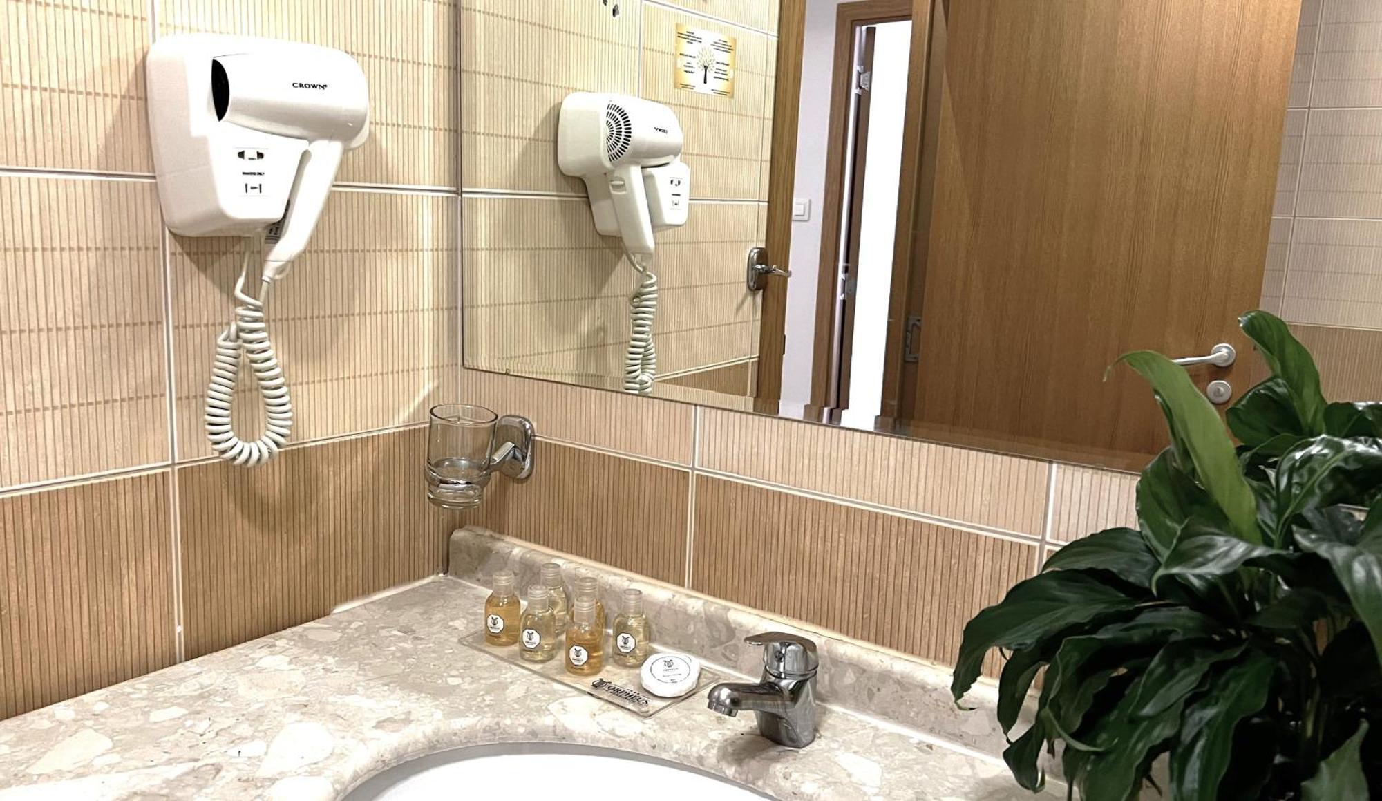 פמפורובו Hotel Orpheus - Casino And Spa מראה חיצוני תמונה