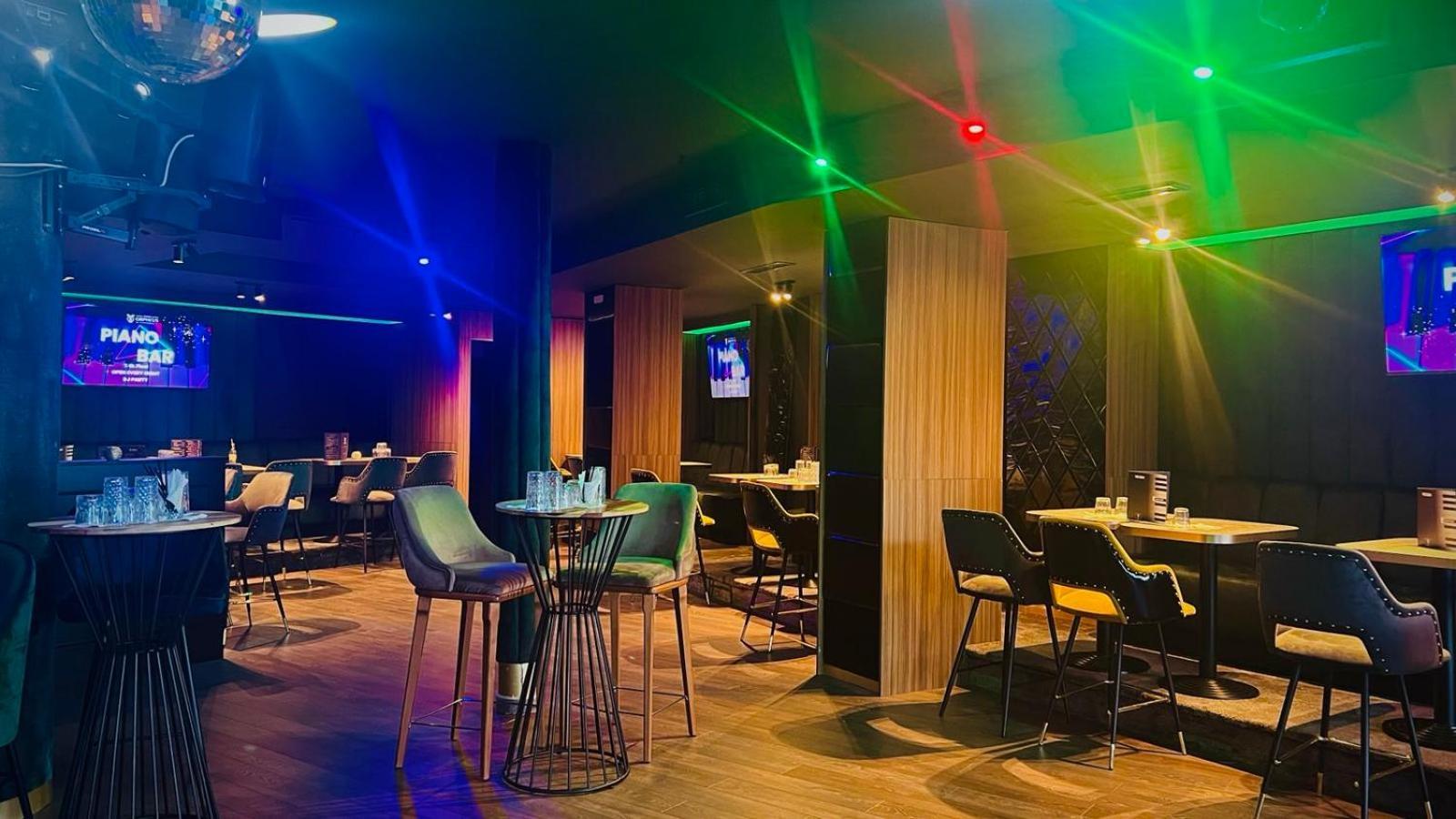 פמפורובו Hotel Orpheus - Casino And Spa מראה חיצוני תמונה